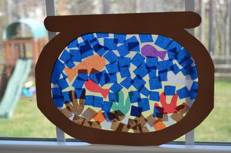 "Stained glass" fish bowl craft using tissue paper Glass Fish Bowl, Dory Party, Paper Fish, Tissue Paper Crafts, Fish Crafts, Fish Bowl, Art Programs, Animal Projects, Arts Ed