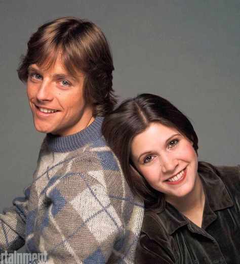 Mark Hamill on Twitter: "Actually, 1976 on a Saturday when we were still filming the movie.… " Mark Hamill And Carrie Fisher, Mark Hamill Carrie Fisher, Mark Hamill Luke Skywalker, Luke And Leia, Carrie Fisher Princess Leia, Star Wars Behind The Scenes, Carrie Frances Fisher, Star Wars Original Trilogy, Luke Leia