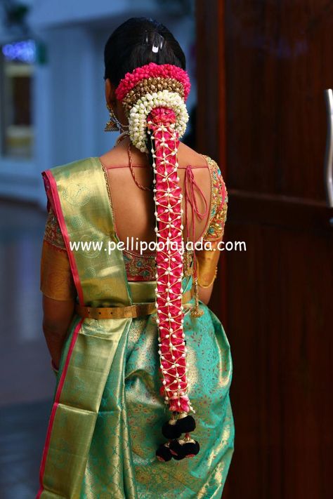 Bridal Poola Jada, Jada Designs, Pelli Poola Jada, South Indian Wedding Hairstyles, Poola Jada, Bridal Hair Decorations, Kobbari Bondam, Bridal Hairstyle Indian Wedding, Hair Style On Saree