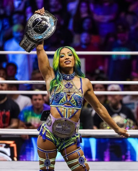 Mercedes Mone the AEW TBS Champion & NJPW Strong Women Champion Mercedes Mone, Wwe Sasha Banks, Wwe Pictures, Tv Show Outfits, Pro Wrestler, Sasha Bank, Different Sports, Women's Wrestling, Wwe Womens