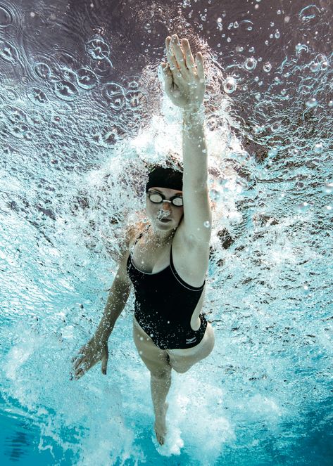 Swim Team Senior Pictures #swim #team #senior #pictures #iowa #underwater #nikon #pool #ocean #highschool Swimming Senior Pictures, Swimming Photography, Swimming Photos, Swimming Motivation, Swimming Pictures, Swimmer Problems, Swimming Benefits, Swimming World, Swimming Women