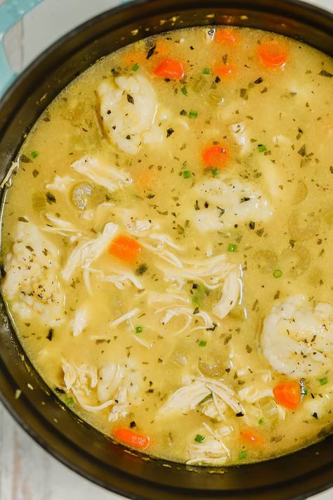 Easy Chicken Dumpling Recipes, Dumpling Soup Recipe, Chicken And Dumpling Soup, Creamy Chicken And Dumplings, Bisquick Chicken, Chicken Soup Recipes Homemade, Chicken Dumpling, Chicken Dumpling Soup, Chicken Dumplings Recipe