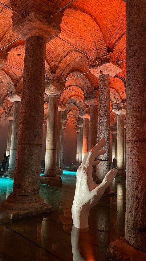 Basilica Cistern, Istanbul, Map, Quick Saves, Art