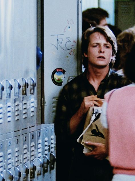 Michael J Fox 80s, Michael J Fox Young, Teen Wolf 1985, Scott Howard, Teen Wolf Movie, Michael Fox, Young Movie, Scott Patterson, Future Photos