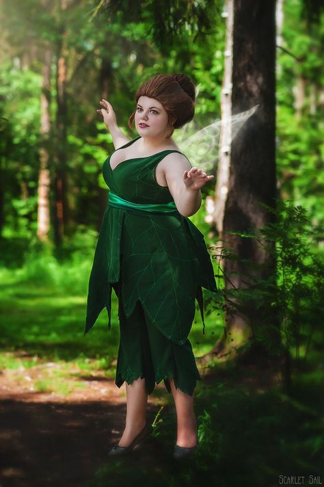 Tinkerbell Cosplay, Mary Costume, Tinkerbell Costume, Fairy Cosplay, Tinkerbell Fairies, Halloween Folk Art, Plus Size Cosplay, Disney Fairy, Elf Costume