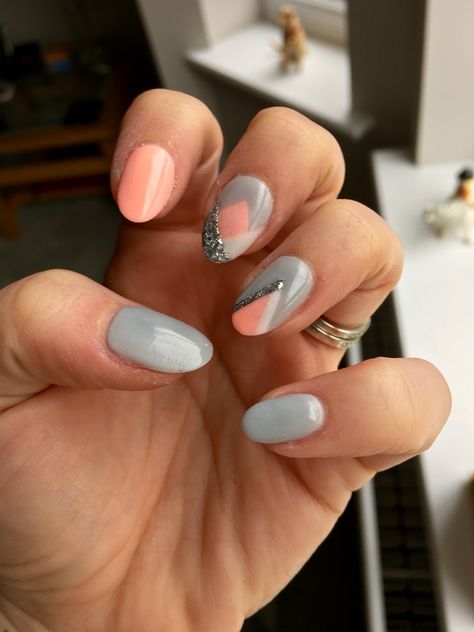 Grey peach glitter geometric design #utopia nails Gray And Peach Nails, Gray Nails Aesthetic, Grey Nails, Peach Nails, Nails Aesthetic, Gray Nails, Minimalist Nails, Acrylic Nail Designs, Geometric Design