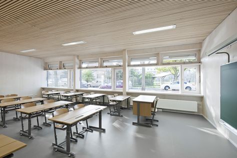 Elementary School Baslergasse,© Hertha Hurnaus High School Design, School Hallways, Modern Classroom, School Interior, Interior Design School, Dream School, School Building, Classroom Design, Architecture Photo