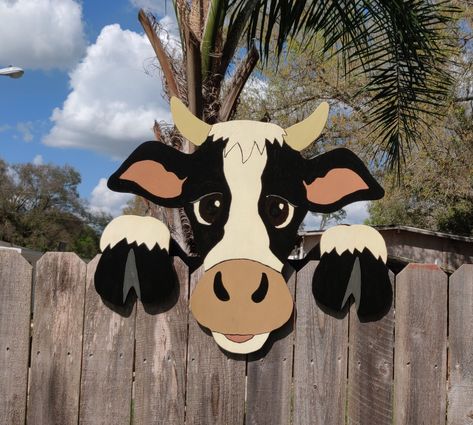 Cow Fence, Winfield Collection, Fence Toppers, Wood Yard Art, Wood Craft Patterns, Fence Art, Fence Decor, Wooden Fence, Scroll Saw Patterns