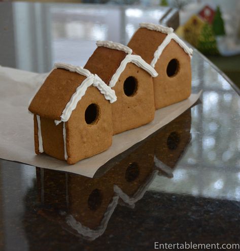 Small Gingerbread House Template, Small Gingerbread House Ideas, Small Gingerbread Houses, Baking With Grandma, Easy Gingerbread House, Gingerbread House Patterns, Gingerbread House Template, Gingerbread Dough, Homemade Gingerbread