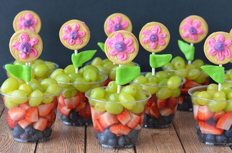 Birthday Party Fruit Cups, Fruit And Veggie Cups For Party, Fruit Cup Ideas For Party, Individual Fruit Cups For Party, Party Fruit Cups, Fruit Cups Ideas, Fruit Cups For Party, Individual Fruit Cups, Instant Pot Pork Tenderloin Recipe