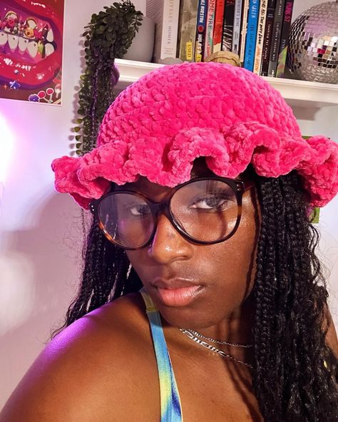 Fluffy pink crochet Chelly hat ($50) 💞 | Etsy linked in bio - Fully customizable 🌈 - - #crochet #blackowned #chellyhat #buckethat #pink #handmade Ruffle Bucket Hat, Crochet Ruffle, Pink Crochet, Hats For Women, Bucket Hat, Hats, Crochet, Pink, Pins