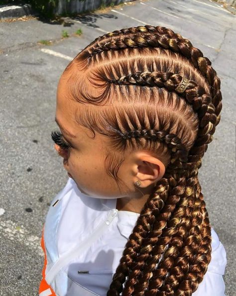 Beautiful stitch braids! Feed In Braids Hairstyles, Cute Braided Hairstyles, Braids Hairstyles Pictures, Feed In Braid, Girls Hairstyles Braids, Hair Laid, Cornrows Braids, Cornrow Hairstyles, African Braids Hairstyles