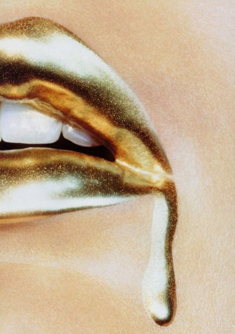 Blissful Inspirations Bild Gold, Miles Aldridge, Gold Everything, All That Glitters Is Gold, Gold Lips, Gold Digger, Gold Aesthetic, Stay Gold, Shades Of Gold