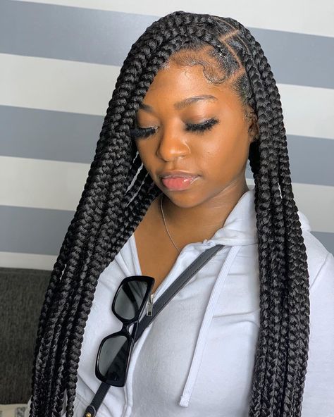 Tali ✨ on Instagram: “I definitely couldn’t choose 😂 swipeeee to see sis serve looks  jumbo knotless 🤩  #knotlessbraids #knotlessboxbraids #longbraids…” Hairstyles Knotless, Large Knotless, Jumbo Knotless, Knotless Braid, Trendy We Fryzurach, Hairstyles Trending, Tan Skin Blonde Hair, Big Box Braids, Jumbo Box Braids