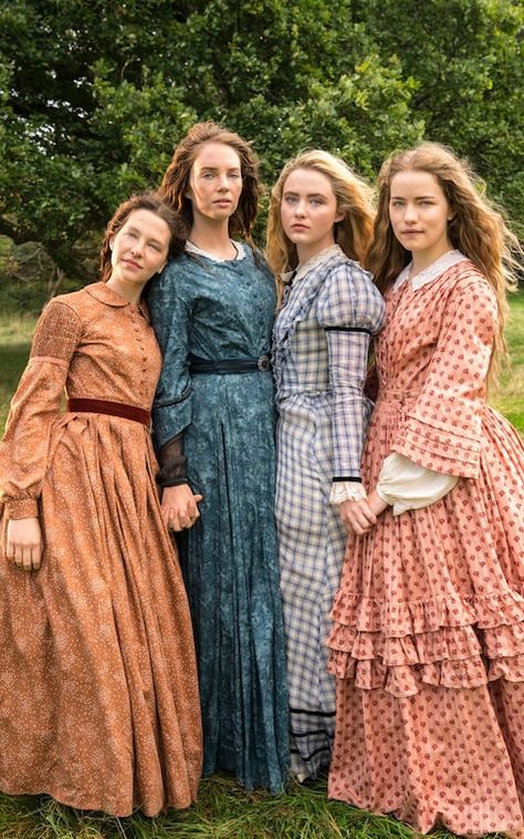 Little Women is a 2017 BBC television historical period drama adaptation of the 1868 novel by Louisa May Alcott. Maya Hawke As Jo March, Shakespeare Photoshoot, Little Women Photoshoot, The Paradise Bbc, Little Women Dresses, Women In Dresses, Little Women Costumes, March Sisters, Fashion Cottagecore