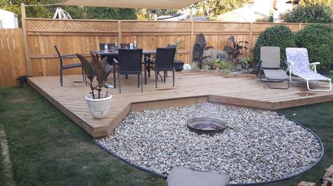 Above Ground Pool Small Deck, Decks For Mobile Homes, Deck Bed Ideas, Mobile Home Deck Ideas, Deck For Mobile Home, Double Deck Bed Ideas, Outdoor Sitting Area Ideas, Home Deck Ideas, Double Deck Bed Design