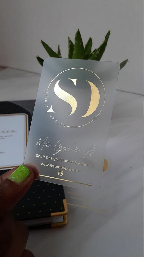 #graphicdesign #business #logodesignconcept g Gold Foil Business Cards, Plastic Business Cards, Foil Business Cards, Beauty Business Cards, Holographic Foil, Salon Interior Design, Business Cards Creative, Visiting Cards, Salon Decor