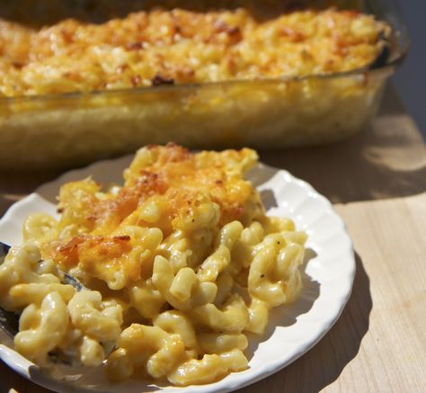 Southern Baked Macaroni And Cheese Recipe, Southern Mac And Cheese, Baked Macaroni And Cheese, Divas Can Cook, Macaroni N Cheese Recipe, Baked Macaroni, Mac And Cheese Recipe, Baked Mac, Mac Cheese