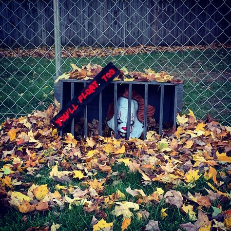 Pennywise sewer Halloween decoration Pennywise Sewer Decoration, Pennywise Outdoor Decorations, Penny Wise Decorations, Pennywise Themed Party, Diy Pennywise Decoration, Penny Wise Halloween Decorations, Penny Wise Decorations Halloween, Saw Halloween Decorations, Pennywise Trunk Or Treat Ideas