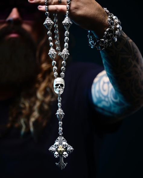 beautiful & massive silver skull rosary by Mortis Ores Jewelery 1 pound of badassery 👊🏻😎👊🏻 available only and exclusively in our Webshop www.MortisOres.com 🤘🏻💀🤘🏻💀🤘🏻💀🤘🏻💀🤘🏻💀🤘🏻 #skull #skulls #skulllover #skullart #skullartwork #925silver #rosary #rosarybeads #necklace #bikerjewelry #biker #bikerstyle #silverchain #jewlerydesigner #silversmith #jewleryoftheday #badass #rockstyle #mementomori #silvernecklace #beaded #instajewellery #mensjewelry #mensfashion #rosary #gothicstyle #gothic #crosspen... Skull Rosary, Cross Pens, Biker Jewelry, Skull Lover, Skull Artwork, Rosary Beads, Biker Style, Memento Mori, 1 Pound