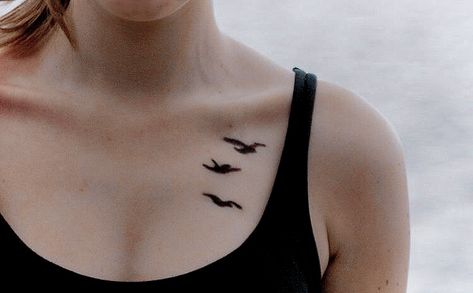 Tris Tattoo, Tris Divergent, Beatrice Prior, Divergent Tattoo, Divergent Tris, Simple Bird Tattoo, Tattoo Cool, Matching Friend Tattoos, Tris Prior