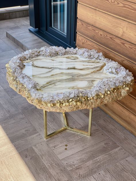 DIY resin table