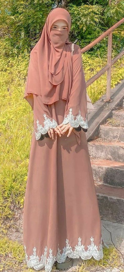 Niqabi Outfit, Naqab Design Muslim, Niqab Outfit, Abaya Niqab, Fesyen Islam, Fashion Abaya, Moslem Fashion, Niqab Fashion, Hijab Style Tutorial