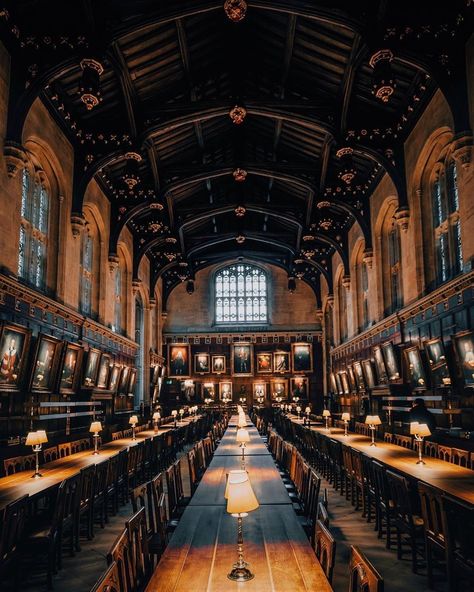 College Dining Hall, Oxford College, England Aesthetic, White Culture, Oxford England, Images Harry Potter, College Aesthetic, Hogwarts Aesthetic, Dream College