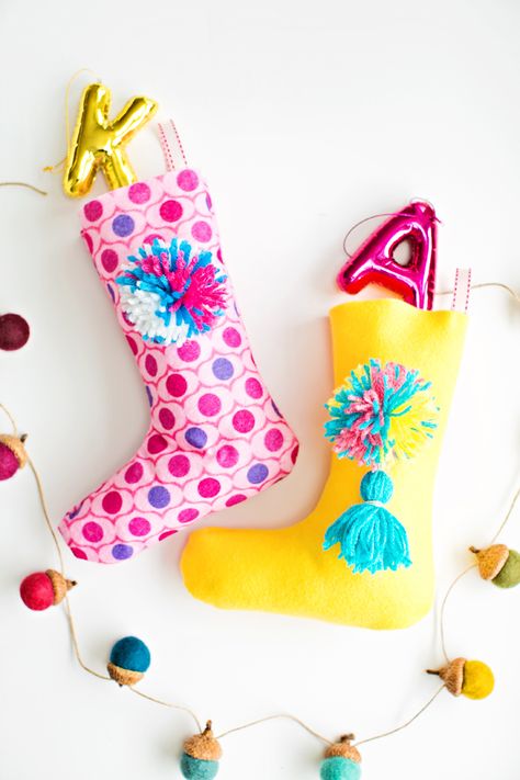 Easy DIY Felt Pom Pom Holiday Stocking Hygge Holiday, Unicorn Costume Kids, Felt Pom Pom, Diy Stocking, Christmas Stocking Decorations, Diy Stockings, Christmas Stockings Diy, Felt Stocking, How To Make A Pom Pom