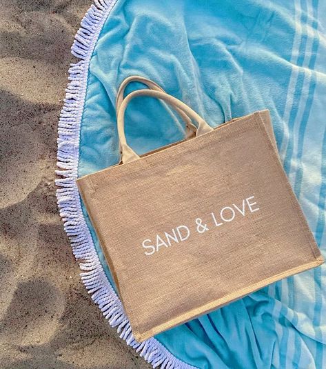 Bridesmaids Bags, Bachelorette Gift Bags, Burlap Tote Bags, Decorated Bags, Large Beach Bags, Burlap Tote, Bridesmaid Gift Bags, Vacation Bag, Burlap Bags