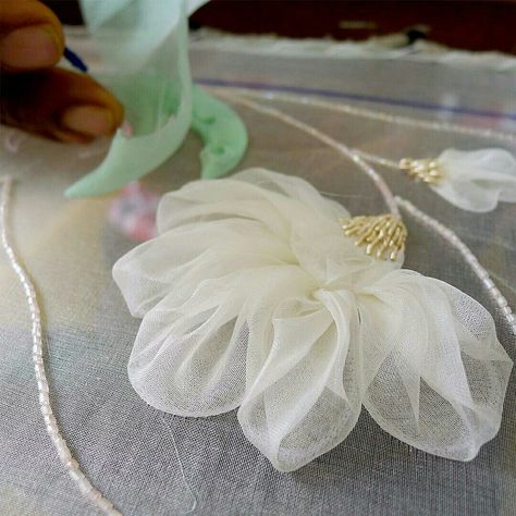 Tambour Beading, Fabric Flower Tutorial, Tambour Embroidery, Handmade Flowers Fabric, Organza Flowers, Couture Embroidery, Ribbon Art, Embroidery Flowers Pattern, Non Sequitur