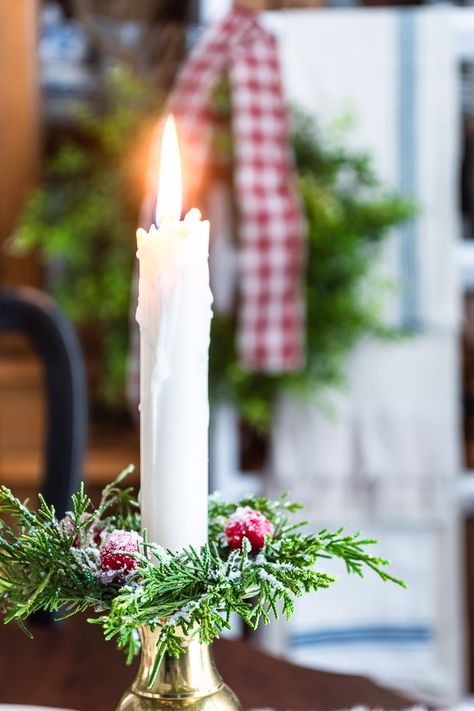 cedar candle ring, brass candlestick, white taper candle Rosemary Diy, Candle Rings Diy, Diy Taper Candles, Rosemary Wreath, Inexpensive Wreaths, Christmas Candle Rings, Herb Wreath, Cedar Candle, Pretty Table Settings