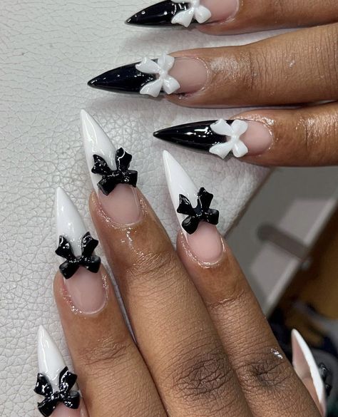 Chrome Hearts Nails Almond, Black And White Bow Nails, Black Bow Nails, Corset Nails, Acrylic Toe Nails, Grunge Nails, Pretty Gel Nails, Classy Acrylic Nails, Dope Nail Designs