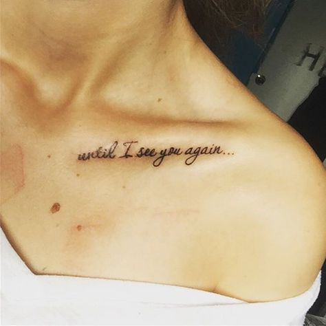 Collar Bone Tattoo Quotes, Inspiring Quote Tattoos, Remembrance Tattoos, Quote Tattoos, Bone Tattoos, Tattoo Quotes For Women, Arabic Tattoo Quotes, Omerta Tattoo