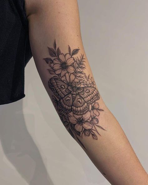 75 Best Tattoo Placement Ideas for Inspiration - Saved Tattoo Bicep Tattoo Women, Inner Elbow Tattoos, Tattoo Placement Arm, Inner Bicep Tattoo, Elbow Tattoo, Inner Forearm Tattoo, Women Picture, Tattoo Butterfly, Omerta Tattoo