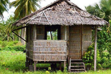 The Nipa hut (Bahay Kubo) is one of the older forms of housing in the Philippines. It is made with materials such as bamboo, coconut wood, cogon grass, and nipa palm leaves and coconut fronds as roof thatching. Most huts are built on stilts due to frequent flooding during the rainy season. Bahay Kubo Photography, Pre Colonial Philippines Architecture, Raised Architecture, Small Bahay Kubo Design Philippines, Small Hut House, Ifugao House, Nipa House, Bahay Kubo Design Philippines, Filipino Houses