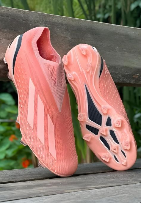 Adidas Soccer Boots, Cool Football Boots, Best Soccer Cleats, Best Soccer Shoes, Nike Football Boots, Soccer Cleats Adidas, Soccer Boots, Football Gear, Girls Soccer