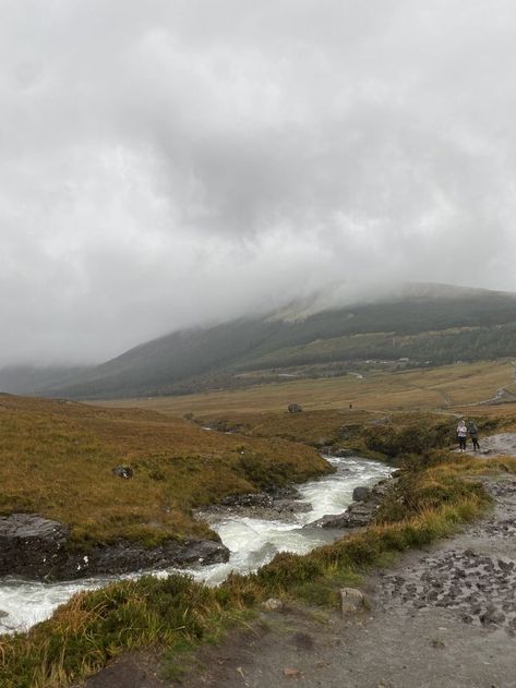 Rainy, foggy day on Isle of Skye in scotland! Even rainy, the beauty of the Isle is captivating. This was during Autumn! #travel #scotland #hiking #isle #isleofsky #scottishhighlands #traveling #nature #scotlandtravel Scottish Farm Aesthetic, Scotland Castle Aesthetic, Isle Of Skye Winter, Young Mungo Aesthetic, Gloomy Scotland, Rainy Europe, Scotland Hikes, Scotland Farm, Rainy Scotland