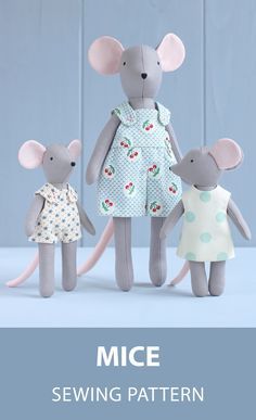 Animals Sewing, Animal Dress, Animal Sewing Patterns, Fabric Toys, Mini Mouse, Doll Sewing Patterns, Pattern Pieces, Dress Up Dolls, Clothes Sewing Patterns