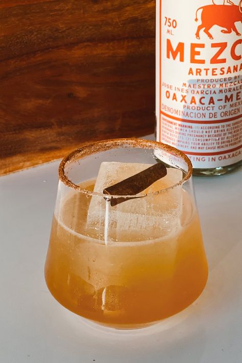 Cinnamon Mezcal Margarita — BYEVIE Cinnamon Syrup Cocktail, Cinnamon Margarita, Pancakes Syrup, Bartending Tips, Mezcal Margarita, Bourbon Smash, French Martini, Mezcal Cocktails, Tonic Recipe