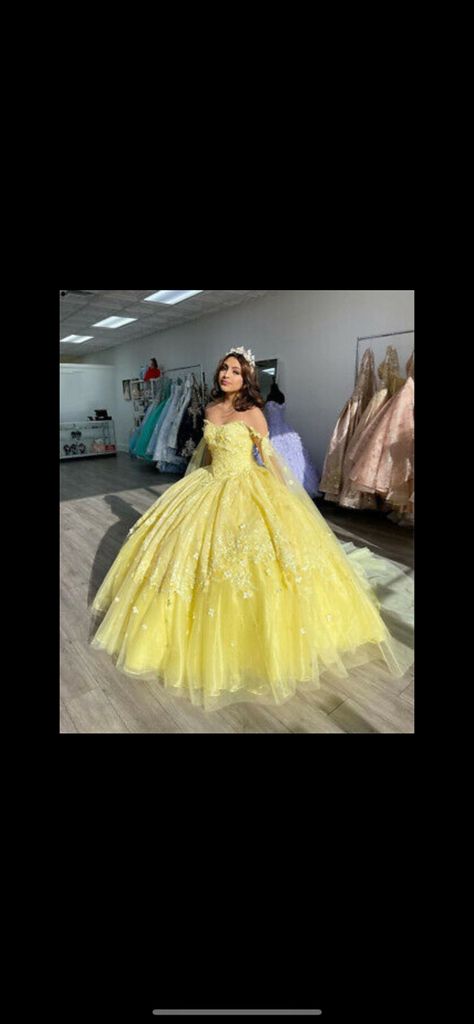 Queincearra Dresses Yellow, Sweet 16 Yellow Dresses, Yellow Chambelanes Outfits, Yellow Dress Sweet 16, Yellow Dress Quinceanera, Sweet 16 Dresses Yellow, Pastel Yellow Quinceanera Dress, Yellow Sweet 16 Dresses, Yellow Quinceanera Theme