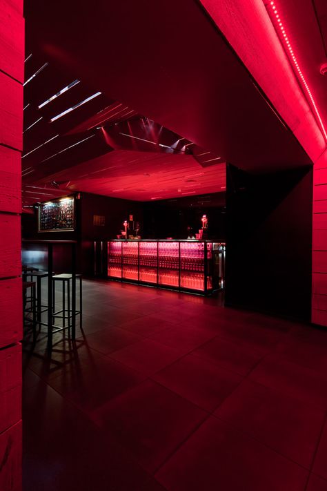 Dance Club Design, Club Design Interior, Cocktail Bar Design, Club Lighting, Nightclub Design, Techno House, Bar Interior Design, Club Red, Restaurant Architecture