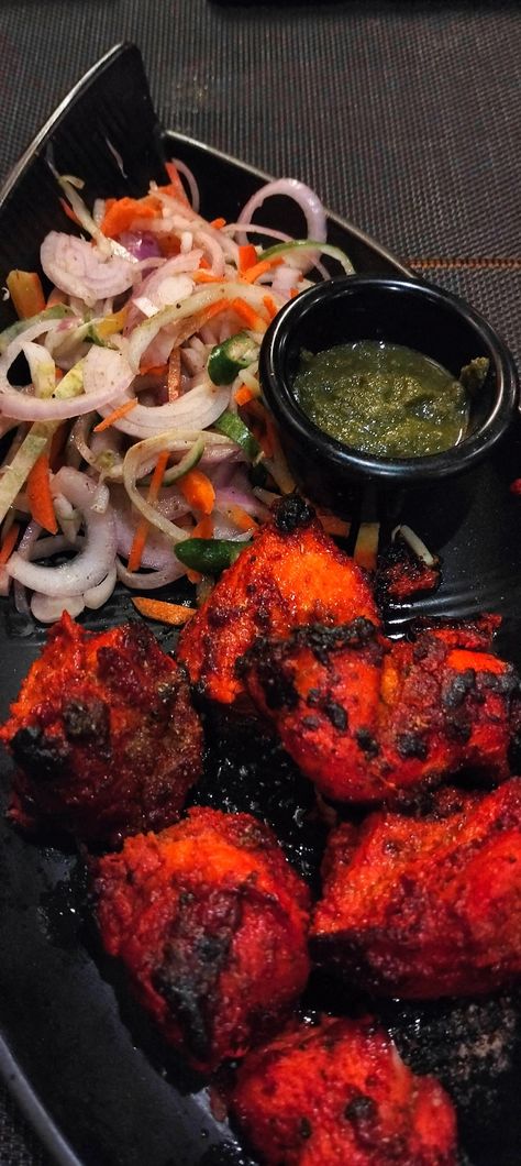 Juicy tandoori chicken Tandoori Chicken Aesthetic, Chicken Aesthetic, Chicken Tandoori, K Food, Tandoori Chicken, Chicken, Lifestyle, Quick Saves