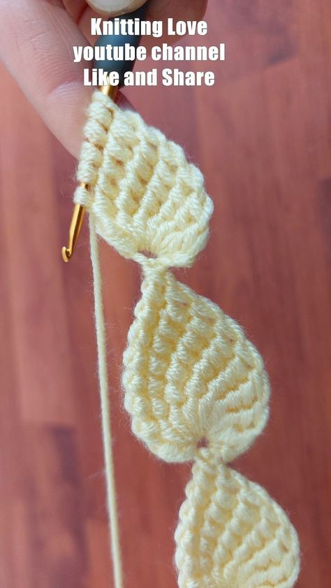 Crochet A Leaf Pattern, Crochet Leaves Garland Free Pattern, Crocheted Lace Edging Patterns, Leaf Chain Crochet, Crocheted Leaves Free Pattern, Crochet Vines And Leaves Pattern Free, Crochet Fall Leaves Free Pattern, Crochet Leaf Garland Free Pattern, How To Crochet A Leaf