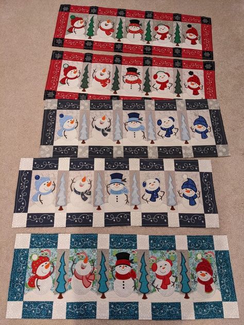 Customer Projects: In The Hoop Snowman Table Runners | Designs By JuJu Embroidery Blog! Snowman Table Runner Pattern, Snowman Table Runner, Applique Table Runner, Snowman Ideas, Christmas Table Runner Pattern, Snowman Embroidery, Machine Embroidery Designs Projects, Quilted Table Runners Christmas, Snowman Quilt