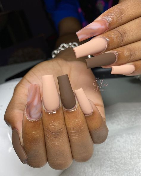 Good Nails Aint Cheap!’s Instagram profile post: “A shorter chocolate marble set!! So cute in matte! #nailsbygorgeousshai #theshaieffect #blackgirlsdonails #nailpromagazine #nailpro…” Matte Brown Nails Design, Matte Marble Nails, Milk Nails, Good Nails, Brown Nails Design, Brown Acrylic Nails, Brown Acrylic, Short Gel Nails, 2024 Nails