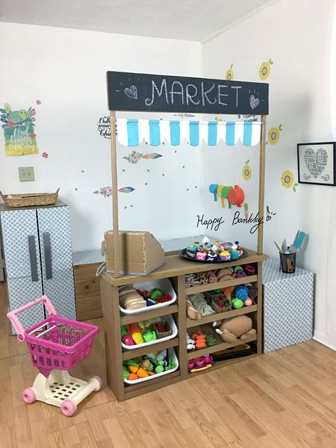 Storage Box Ideas, Cardboard Houses For Kids, Kids Storage Box, Play Grocery Store, Diy Cardboard Toys, Cardboard Play, Cardboard Crafts Kids, Carton Diy, Kids Market