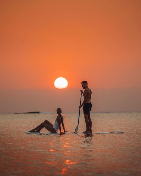 Paddle Boarding Pictures, Hotel Bali, Sup Stand Up Paddle, Mauritius Island, Paddle Surfing, Couple Travel, Sup Yoga, Destination Voyage, Nature Adventure