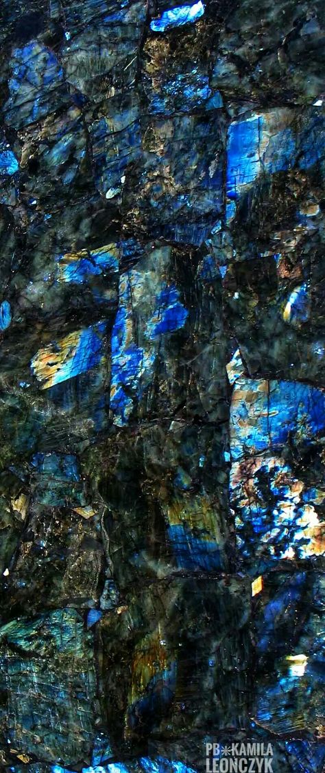 Labradorite Crystal Aesthetic, Labrodite Crystal Aesthetic, Labradorite Wallpaper, Labradorite Background, Labradorite Aesthetic, Geology Wallpaper, Lemurian Blue Granite, Granite Wallpaper, Crystal Background