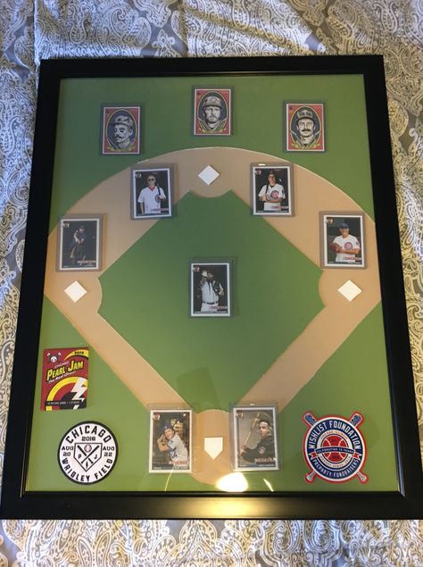 Some picture mat and a frame made into an expensive looking baseball card display case Baseball Memorabilia Display Ideas, Card Collection Display Ideas, Baseball Card Crafts, Baseball Card Organization Ideas, Baseball Card Wall Display Ideas, Collector Card Display Ideas, Baseball Display Ideas, Baseball Card Storage Ideas, Baseball Card Display